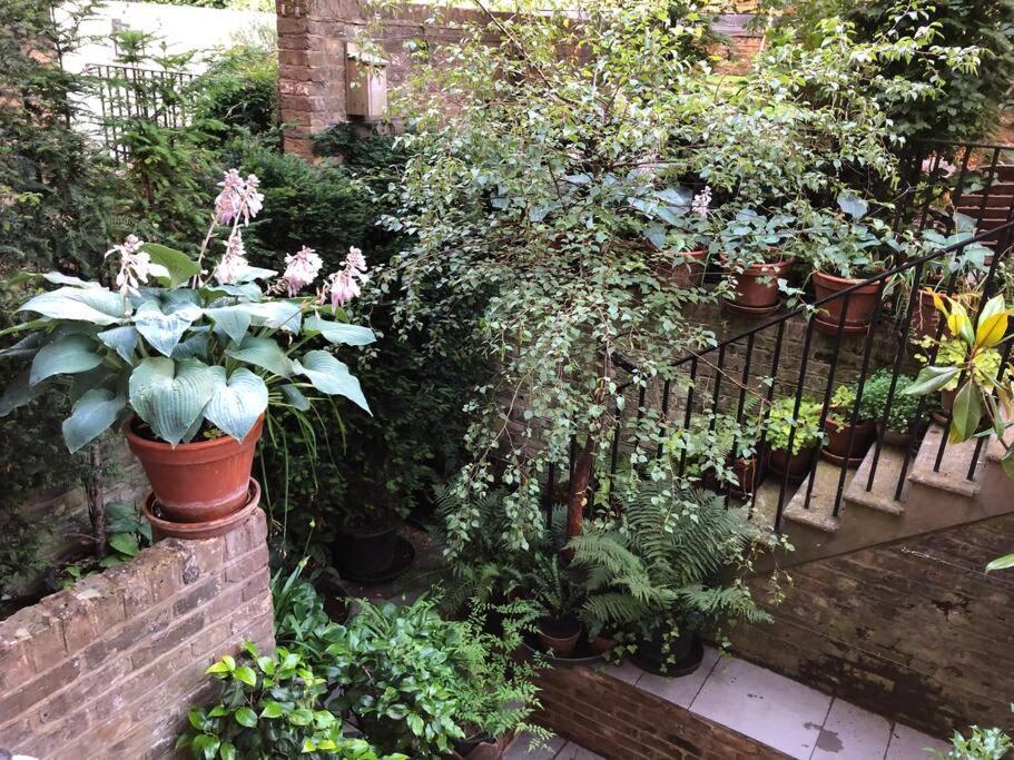 Kings Cross, Self-Contained House & Private Garden Villa Londen Buitenkant foto