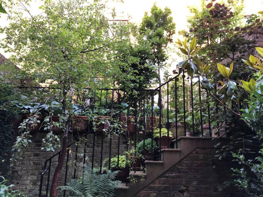Kings Cross, Self-Contained House & Private Garden Villa Londen Buitenkant foto