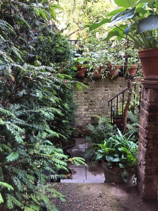 Kings Cross, Self-Contained House & Private Garden Villa Londen Buitenkant foto